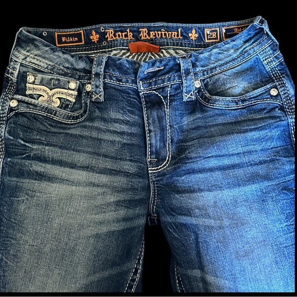 Brand New Buckle Jeans - Picture 3 of 4